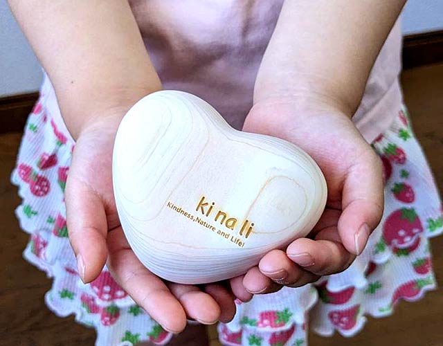 国産ヒノキ ハート 赤ちゃん玩具