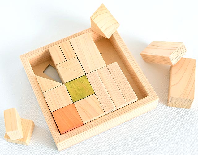 幼児向け3cm基尺の木製積み木セット