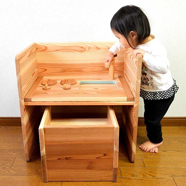 紀州杉のままごとキッチン デスク＆チェアセット ｜木のおもちゃ
